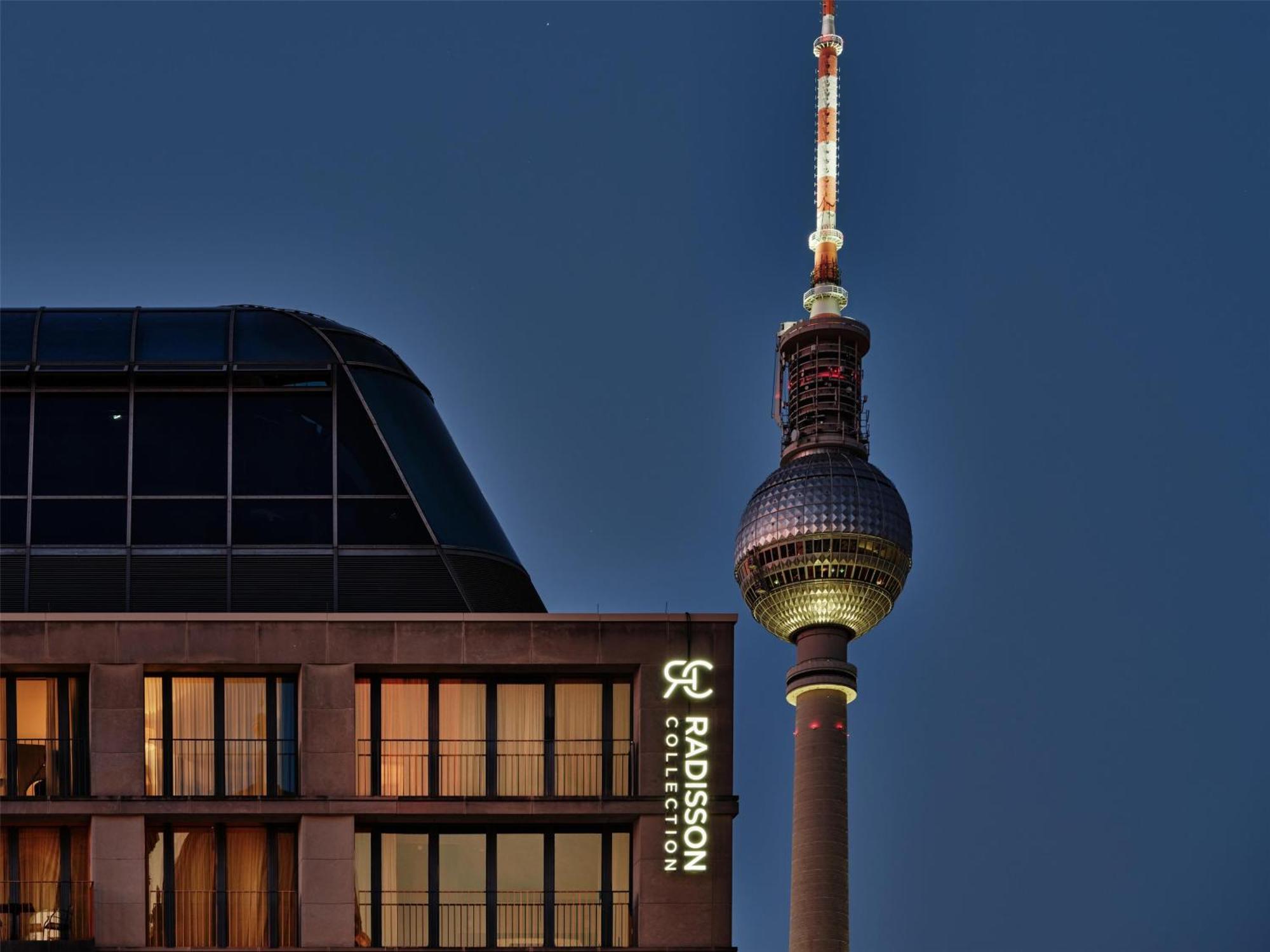 Radisson Collection Hotel, Berlino Esterno foto