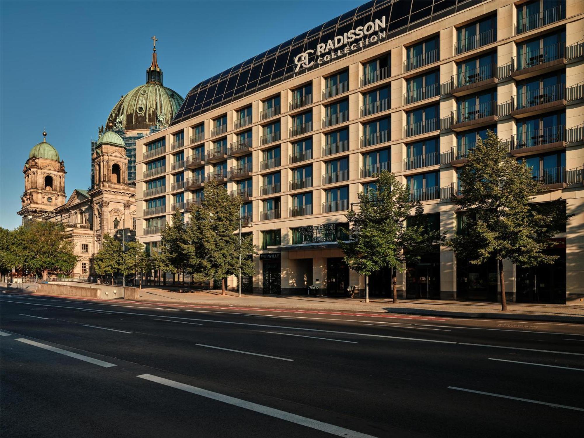 Radisson Collection Hotel, Berlino Esterno foto
