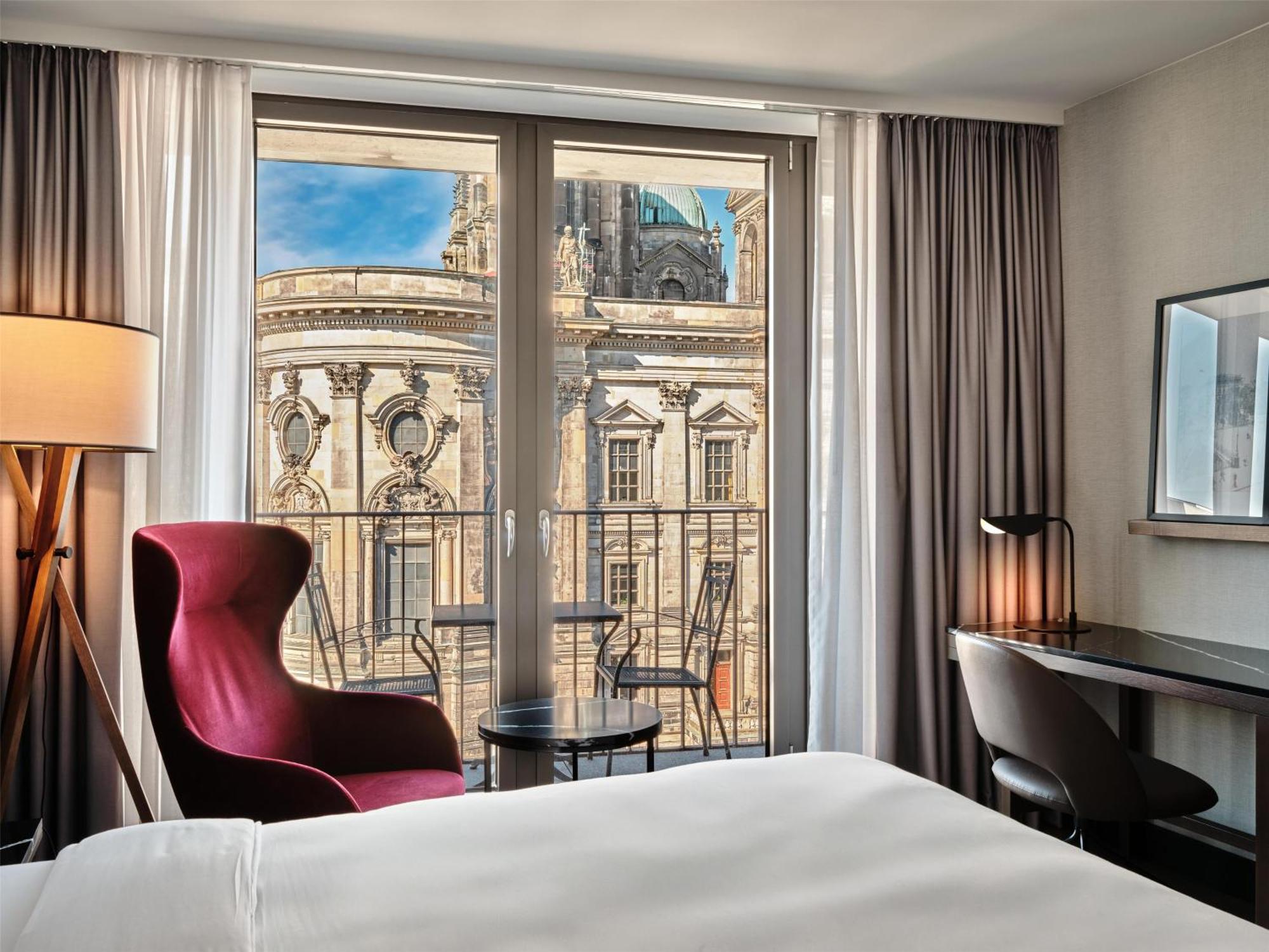 Radisson Collection Hotel, Berlino Esterno foto