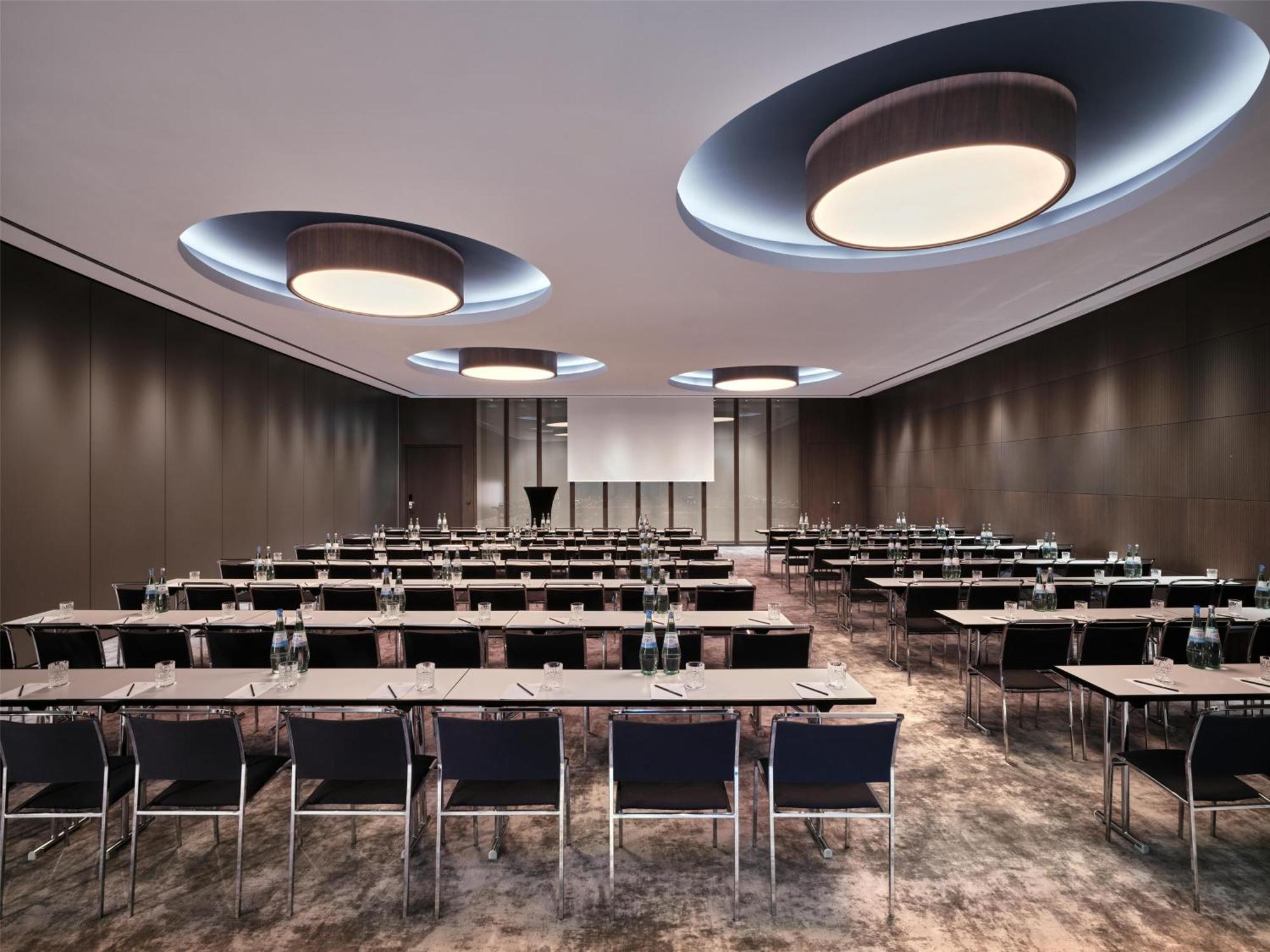 Radisson Collection Hotel, Berlino Esterno foto