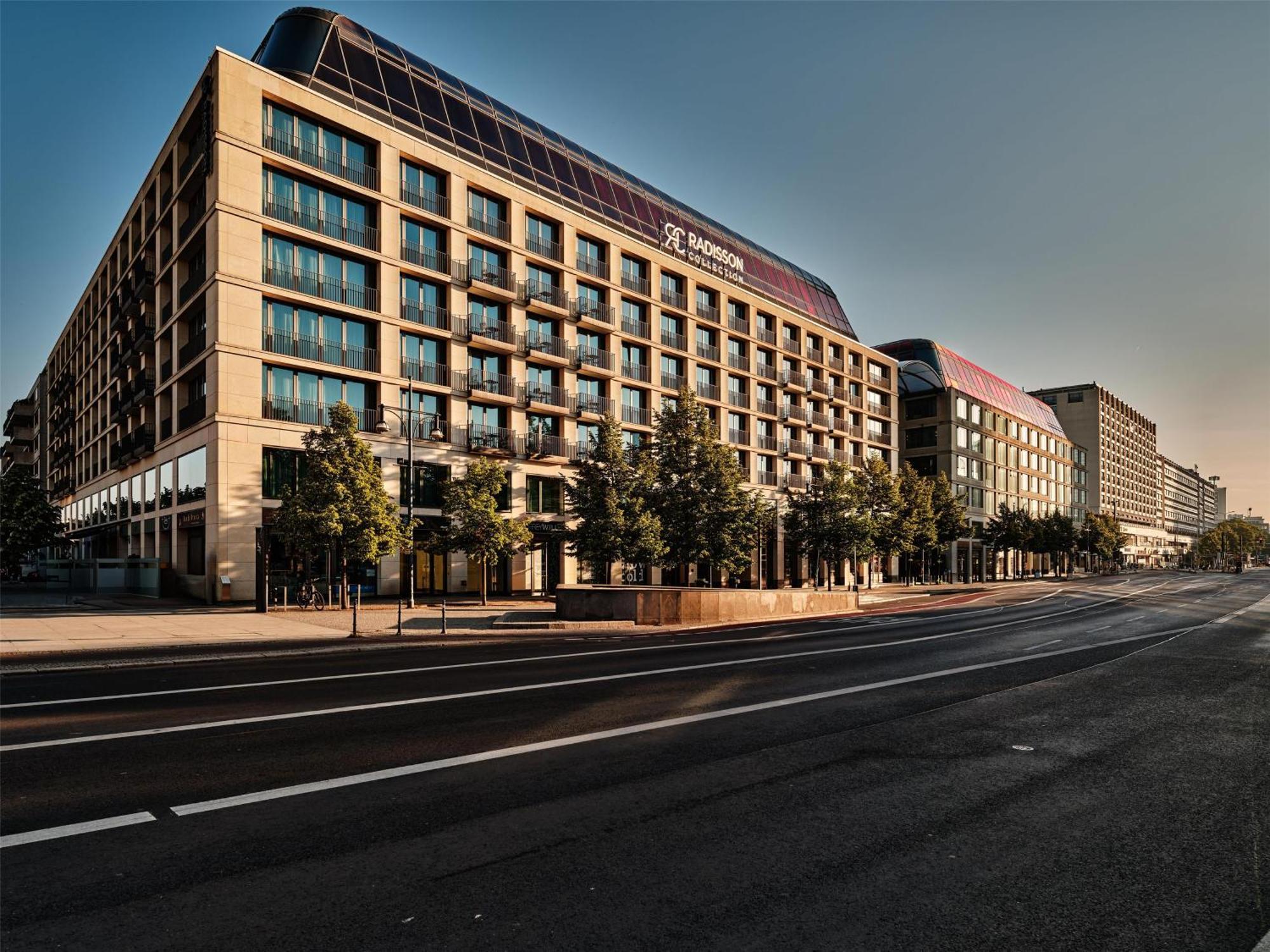Radisson Collection Hotel, Berlino Esterno foto