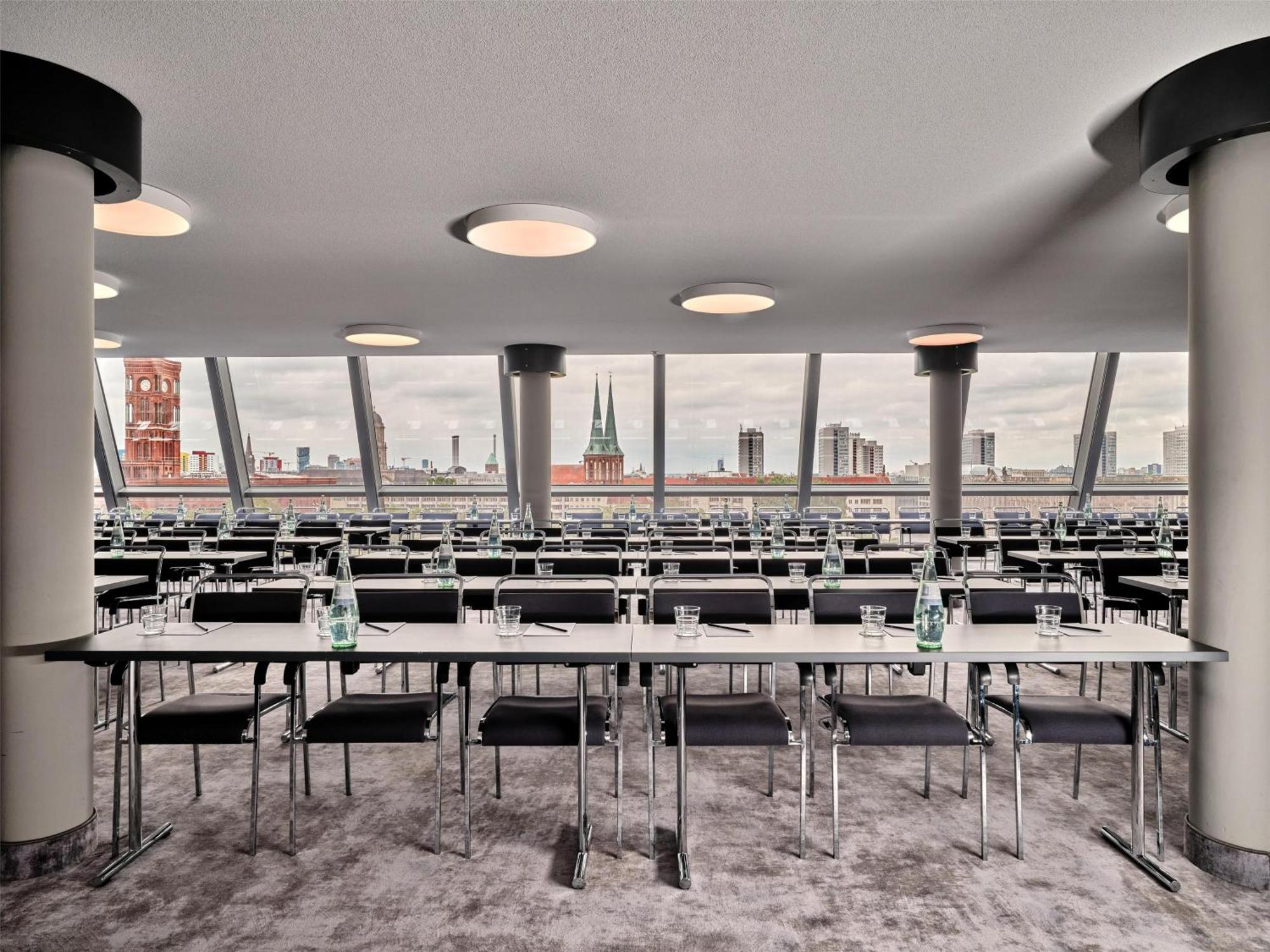 Radisson Collection Hotel, Berlino Esterno foto